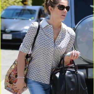 Tory Burch Ivory Multicolor Floral Print Button Up Silk Shirt Top Sz 8